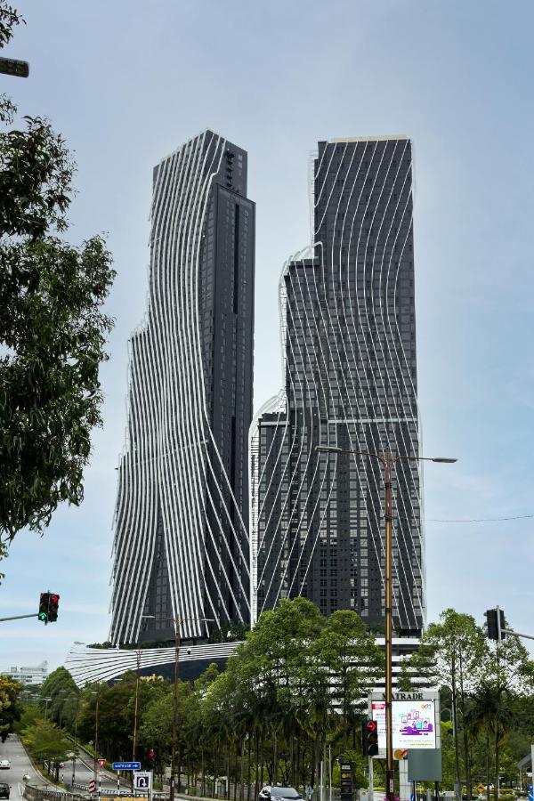 Ferienwohnung Arte Mont Kiara By Airhost Kuala Lumpur Exterior foto